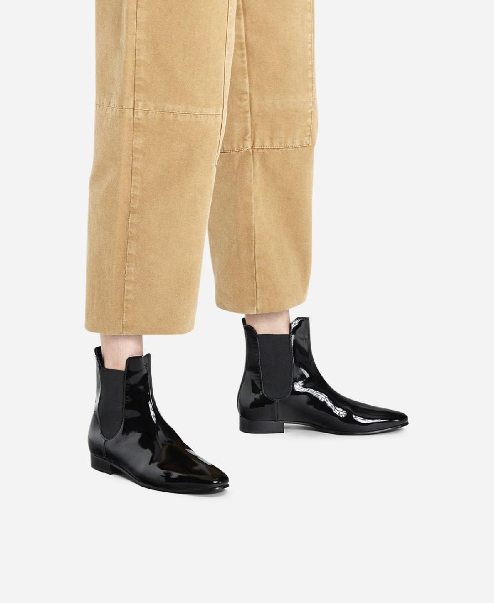 Agl Stivaletto In Vernice Con Elastici Nero MAENA