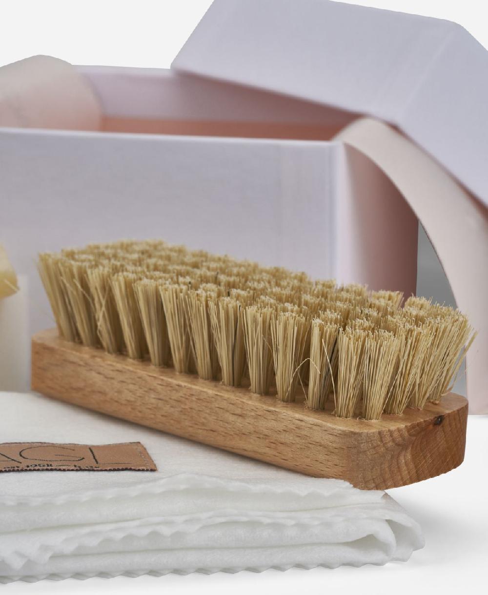 Agl Prodotti Per Pelle Scamosciata Bianco Kit Di Pulizia Per Suede E Vernice