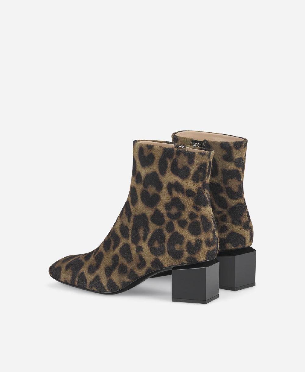 Agl Stivaletto Animalier Con Tacco Cubico Stampa Leopard Angie Pure