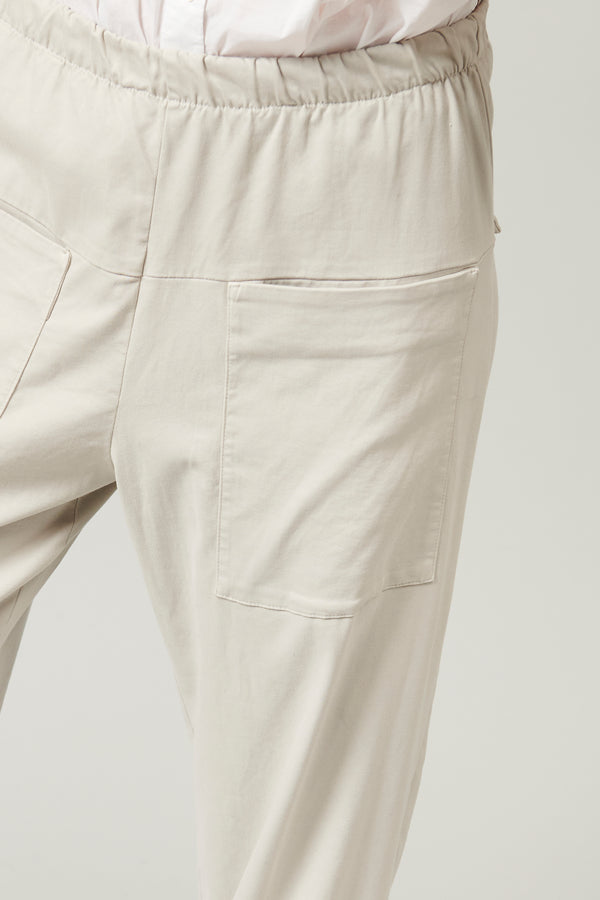 Transit Par Such Pantalone Comfort Fit Con Tasche Davanti In Viscosa E Cotone Stretch. – Transit