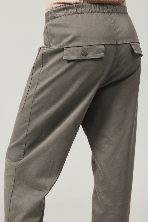Transit Par Such Pantalone Comfort Fit Con Tasche Davanti In Viscosa E Cotone Stretch. – Transit