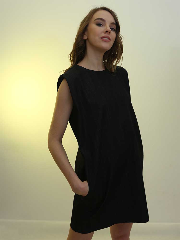 Tricot à Porter ABITO OVETTO CON SPALLINE IMBOTTITE