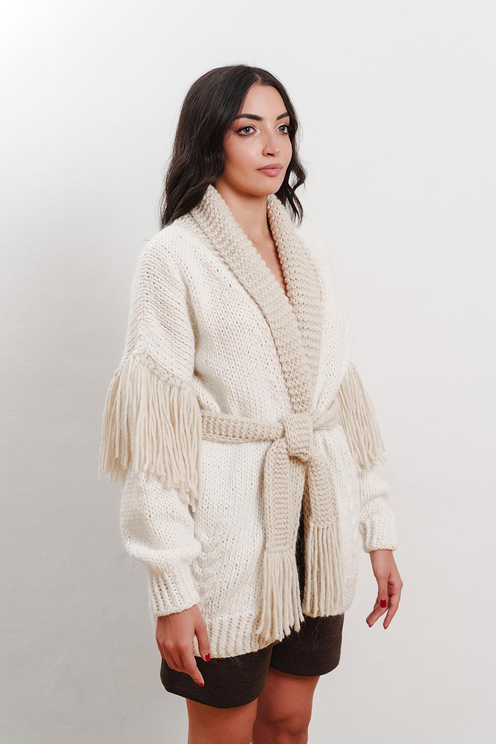 Tricot à Porter Cardigan Collo A Scialle Cintura E Frange Sul Giro Manica Basso