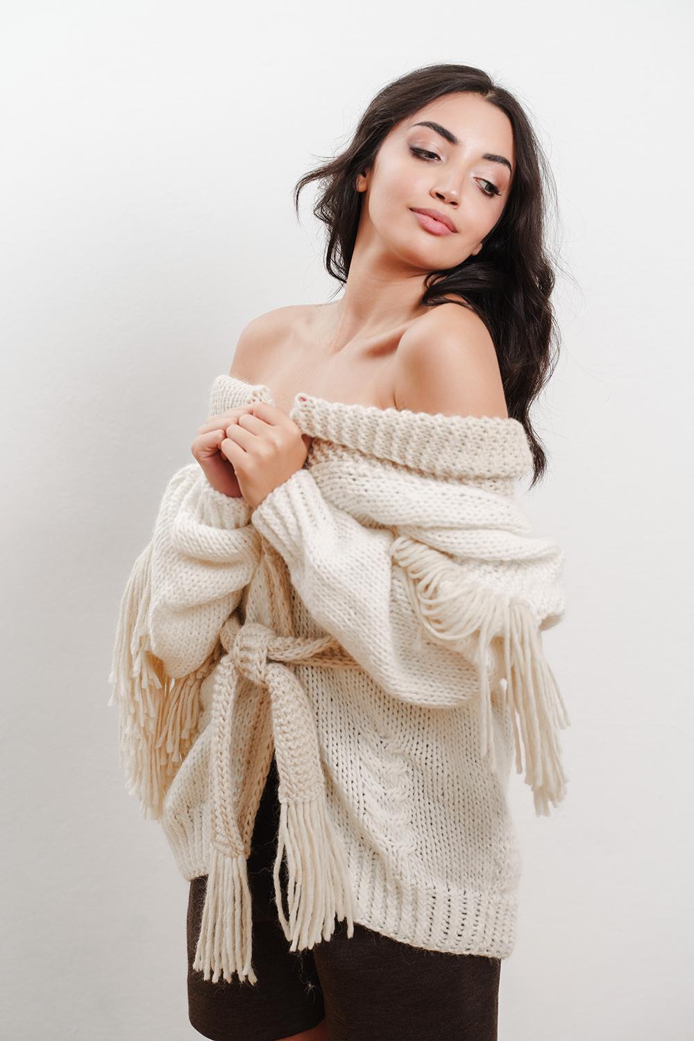 Tricot à Porter Cardigan collo a scialle cintura e frange sul giro manica basso