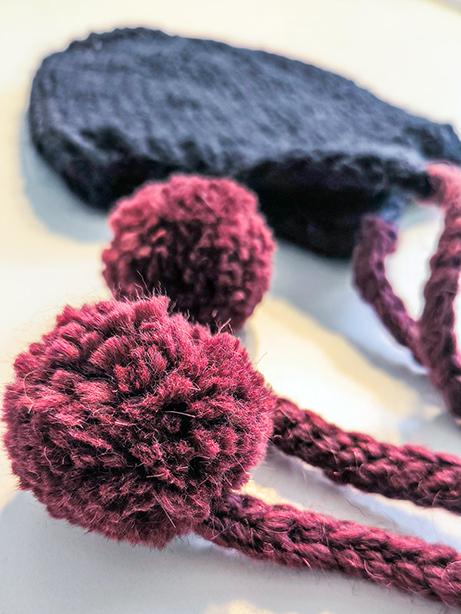 Tricot à Porter Cappello Paraorecchie E Pon Pon