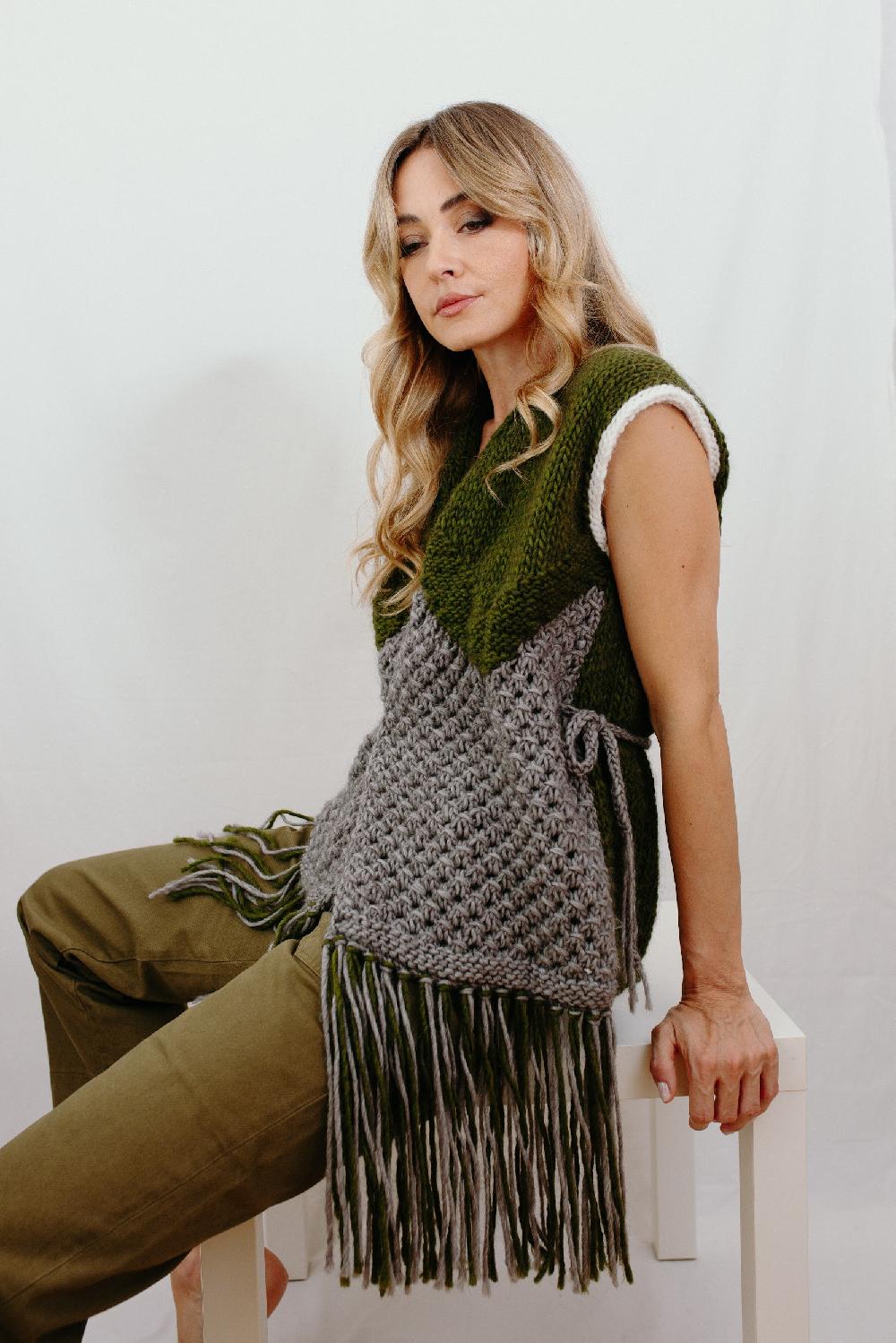 Tricot à Porter Gilet Aperto Con Frange