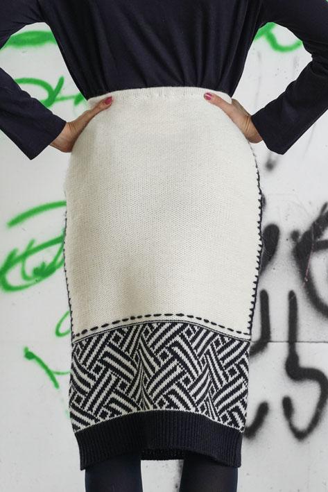 Tricot à Porter Skirt Love Edge