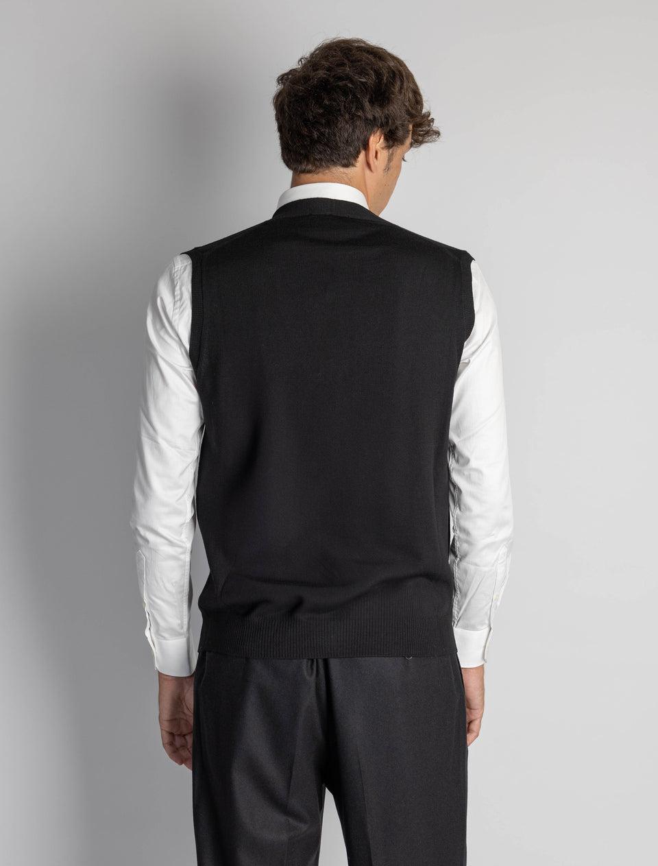 ALPHA STUDIO Gilet Con Scollo A V Nero