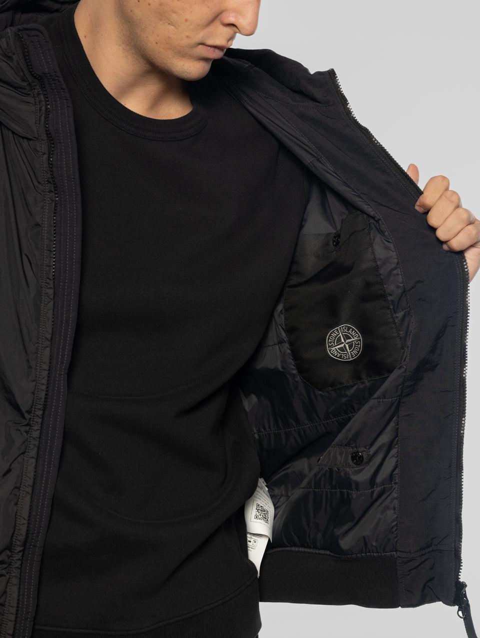 STONE ISLAND Giacca Con Cappuccio In Nylon Crinkle Nero