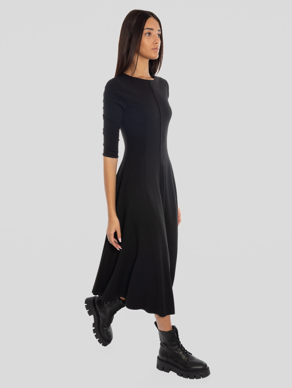 MAISON SECRÈTE Abito Midi Con Gonna Svasata Nero