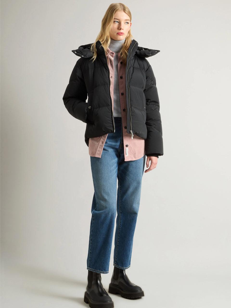 WOOLRICH Piumino Corto Alsea Con Cappuccio Staccabile Nero