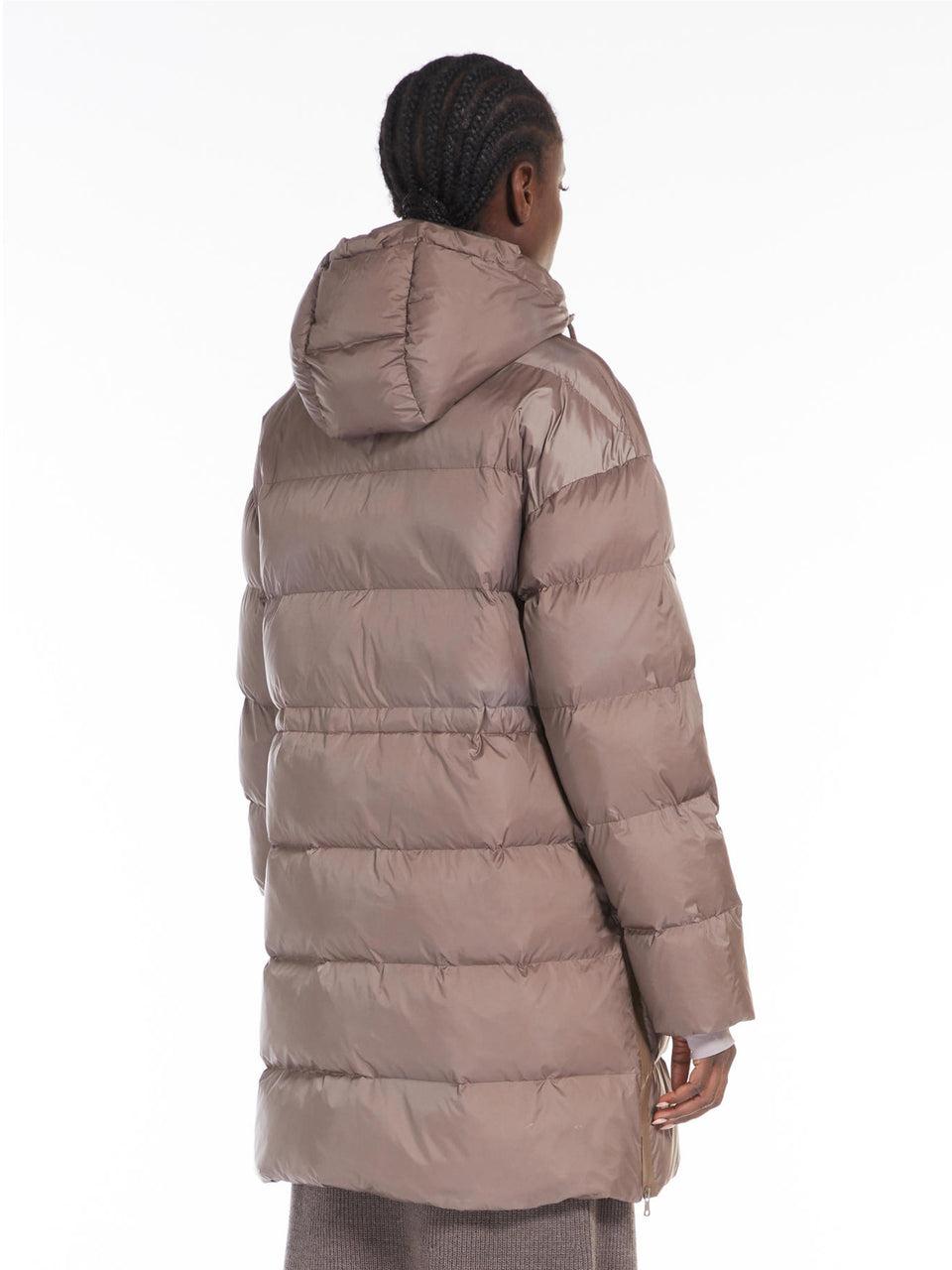 MAX MARA LEISURE Piumino In Tela Di Nylon Con Imbottitura In Luxepad Nocciola