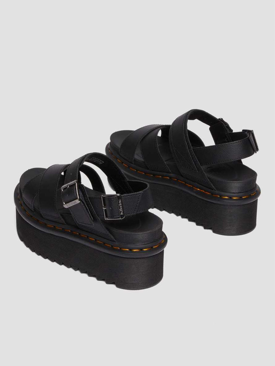 DR. MARTENS Sandali Con Suola Platform Voss Quad Nero