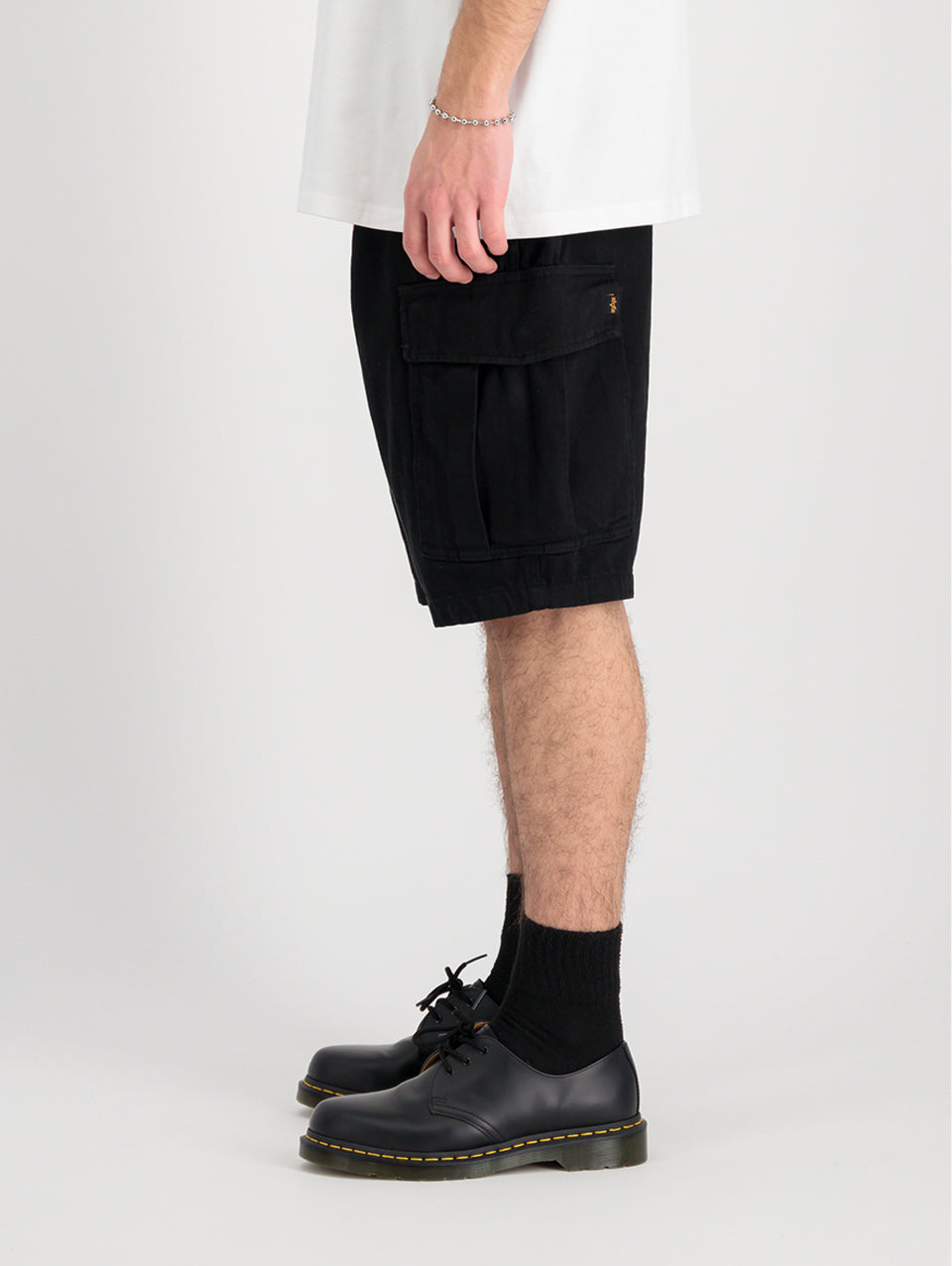 ALPHA INDUSTRIES Shorts Cargo Con Pince In Twill Di Cotone Nero