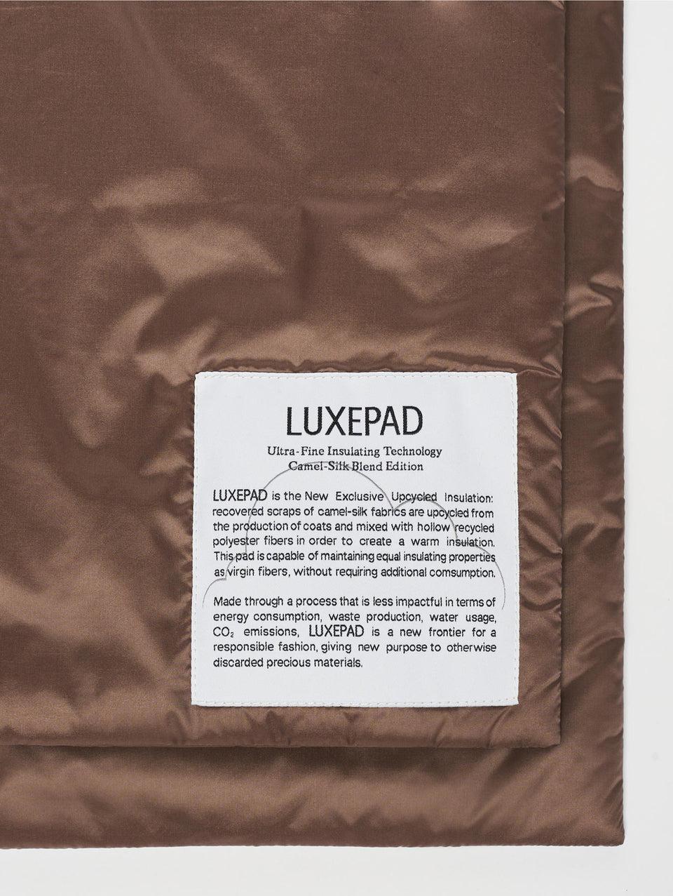 MAX MARA LEISURE Stola In Nylon Con Imbottitura Luxepad Nocciola