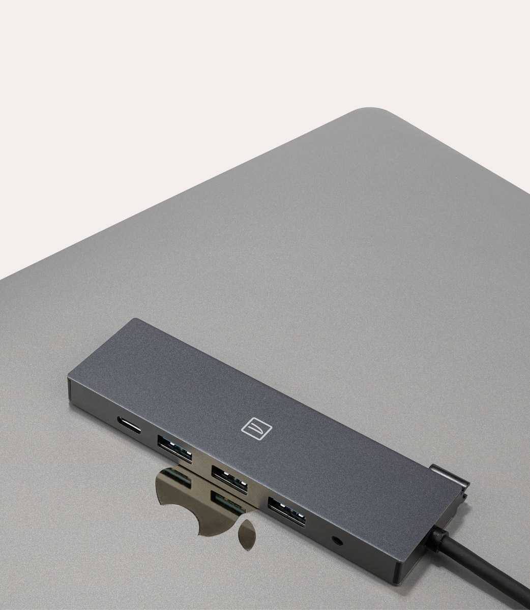 Tucano Hub Type-C 6-in-1 Con 1 HDMI + 3 USB 3.0 + 1 USB-PD + Audio 3.5 Mm