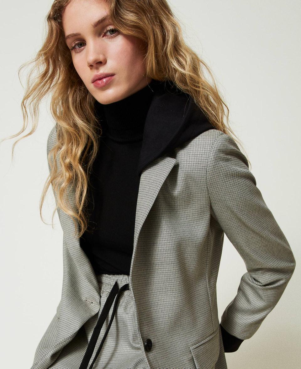 Twin Set Giacca blazer in pied de poule con cappuccio