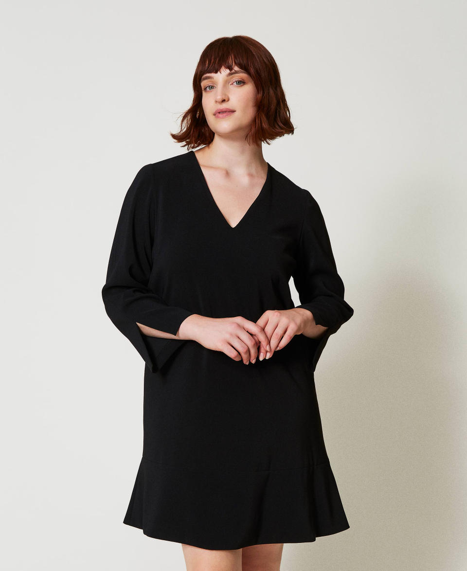 Twin Set Abito corto con balza e catena Oval T