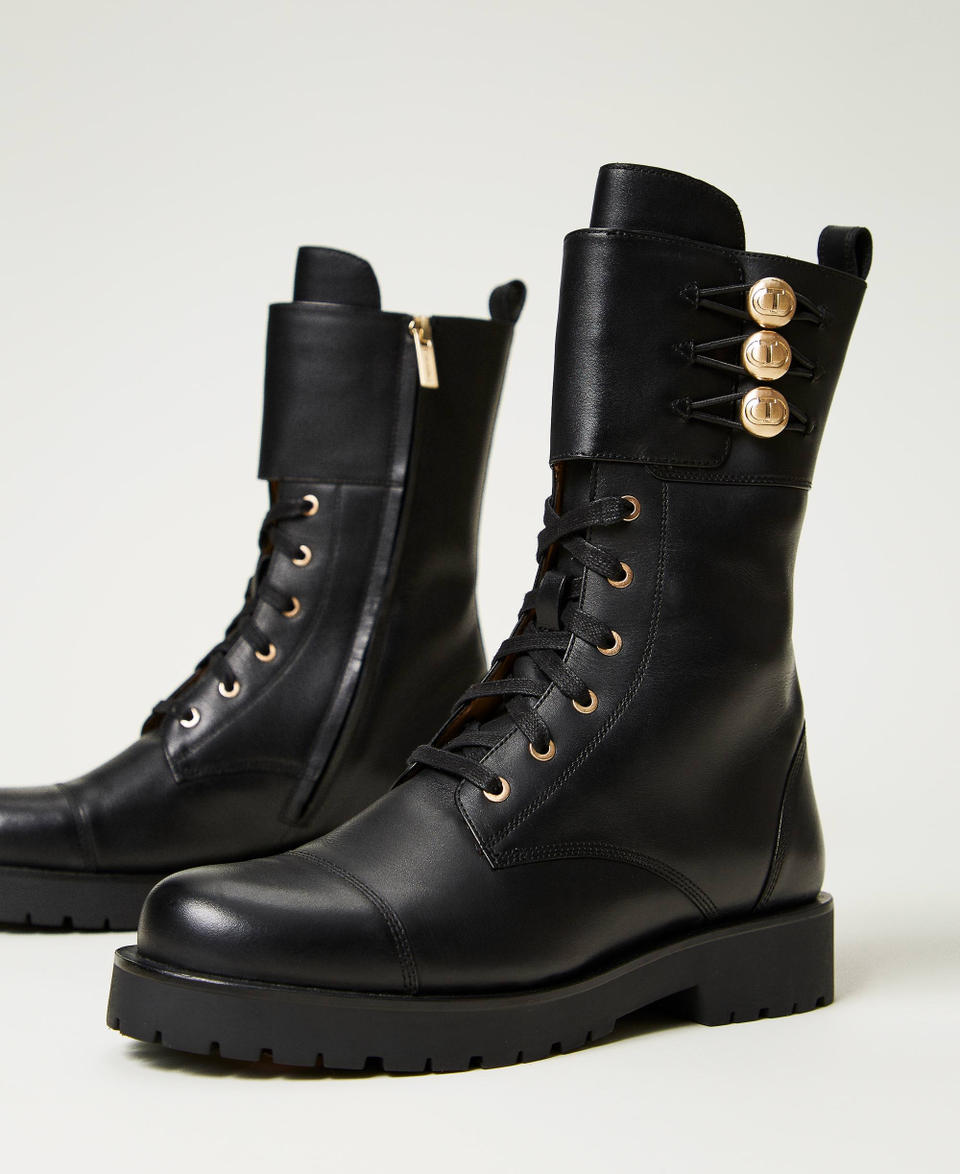 Twin Set Anfibi In Pelle Con Bottoni