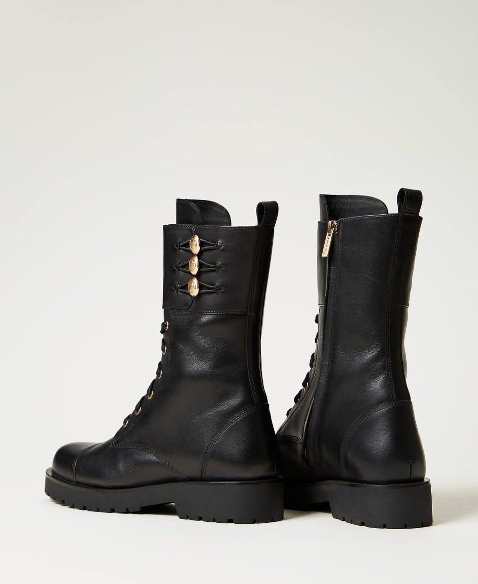 Twin Set Anfibi In Pelle Con Bottoni