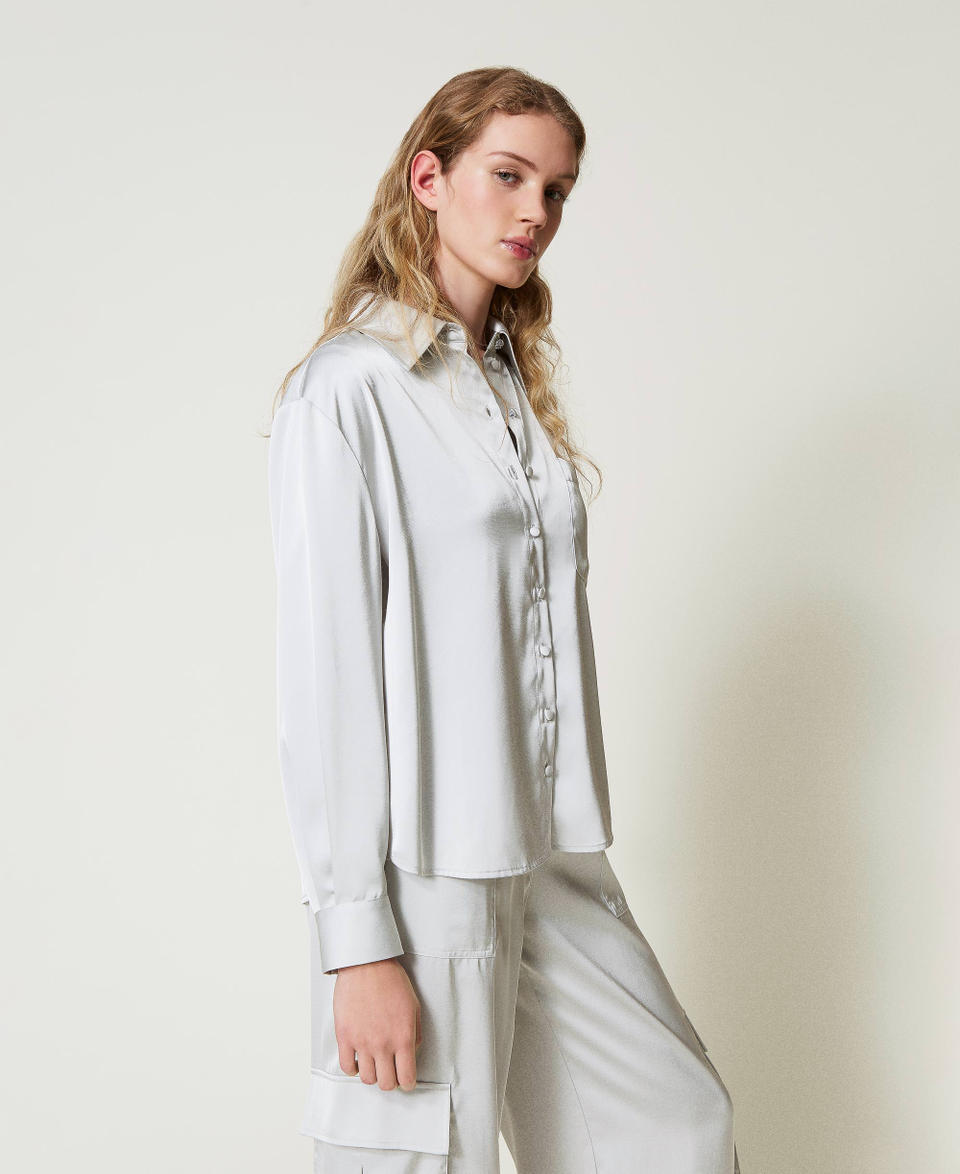 Twin Set Camicia In Raso Con Bottone Gioiello