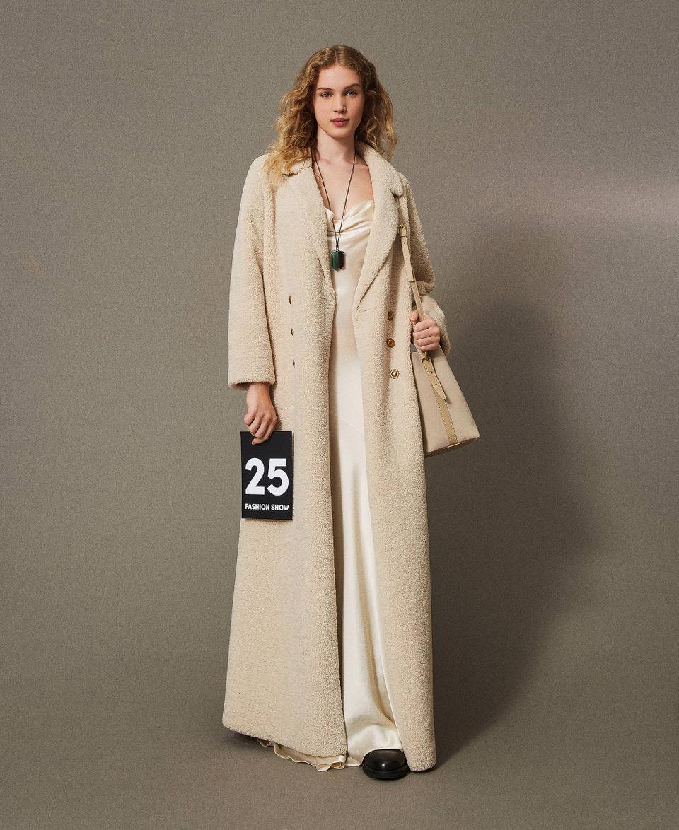 Twin Set Cappotto lungo doppiopetto in faux fur