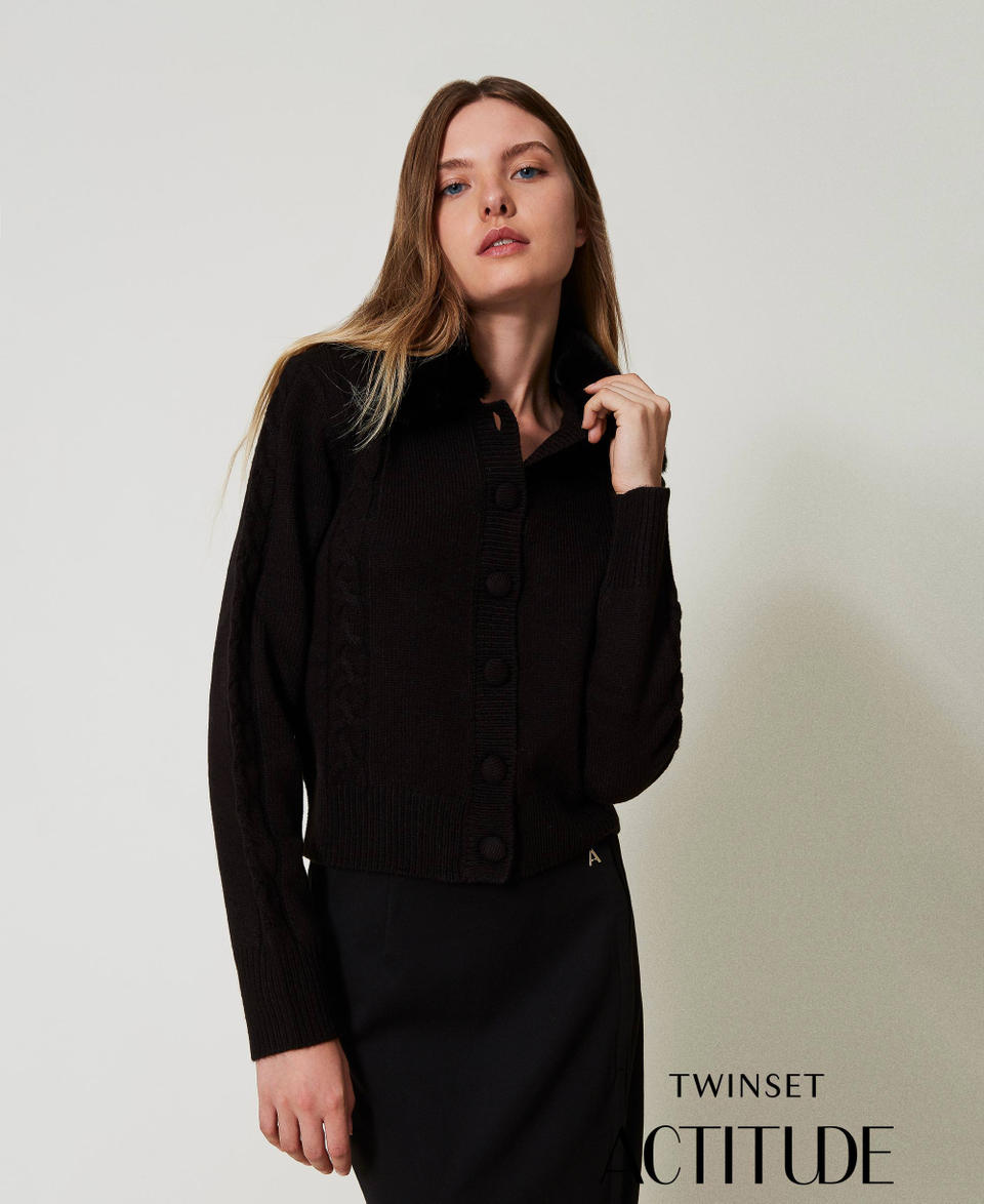 Twin Set Cardigan corto con collo in faux fur