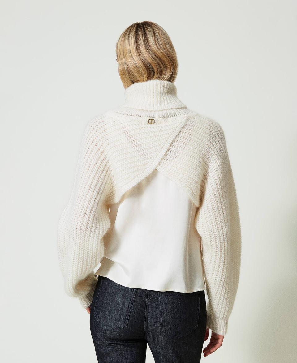 Twin Set Coprispalle In Maglia Misto Mohair