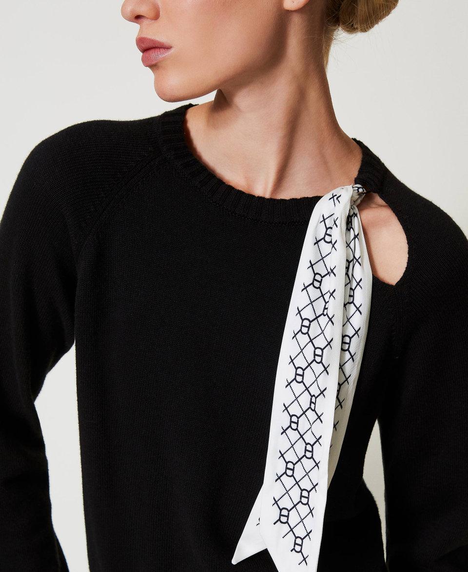 Twin Set Maglia con foulard logato