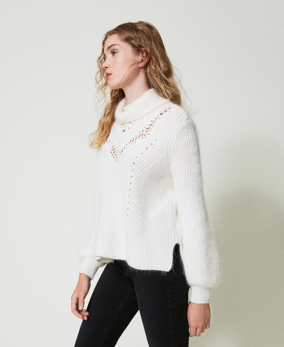 Twin Set Maglia In Misto Angora Con Ricami