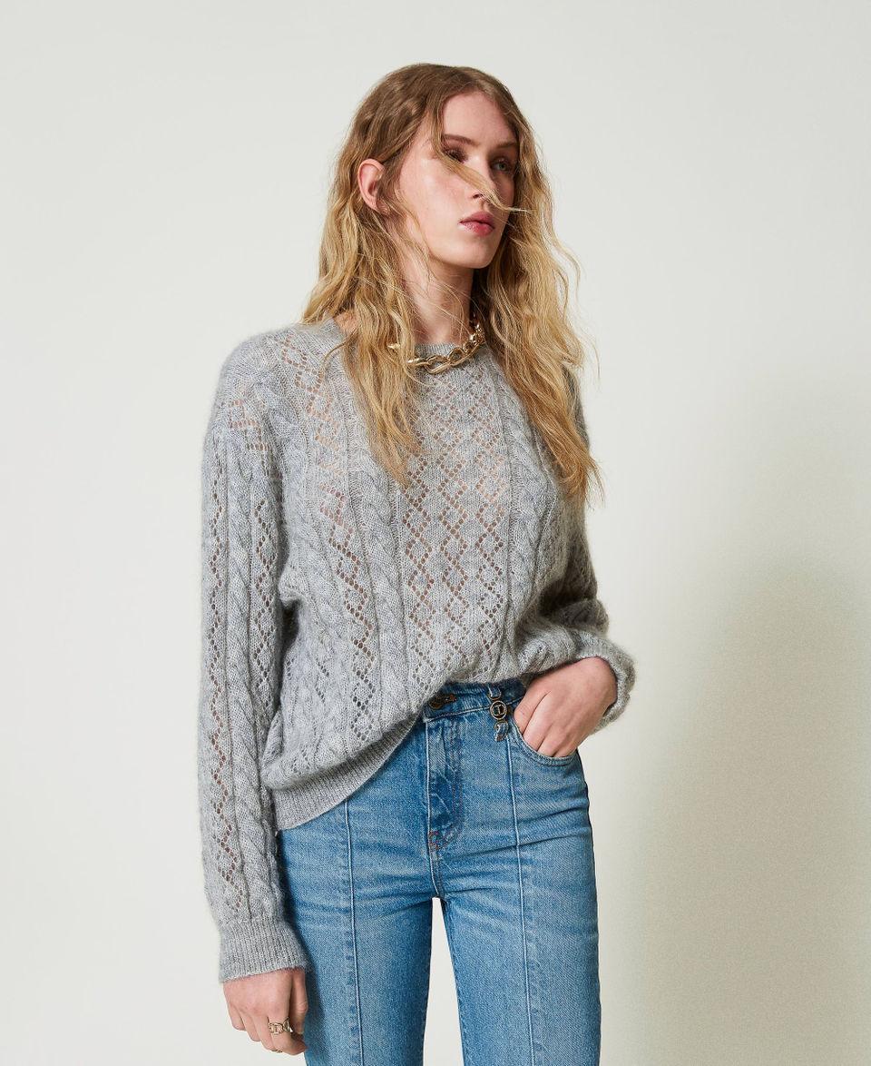 Twin Set Maglia In Misto Mohair Con Trecce E Oblò