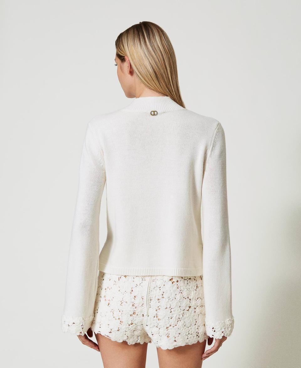 Twin Set Maglia Lupetto In Misto Lana Con Ricamo