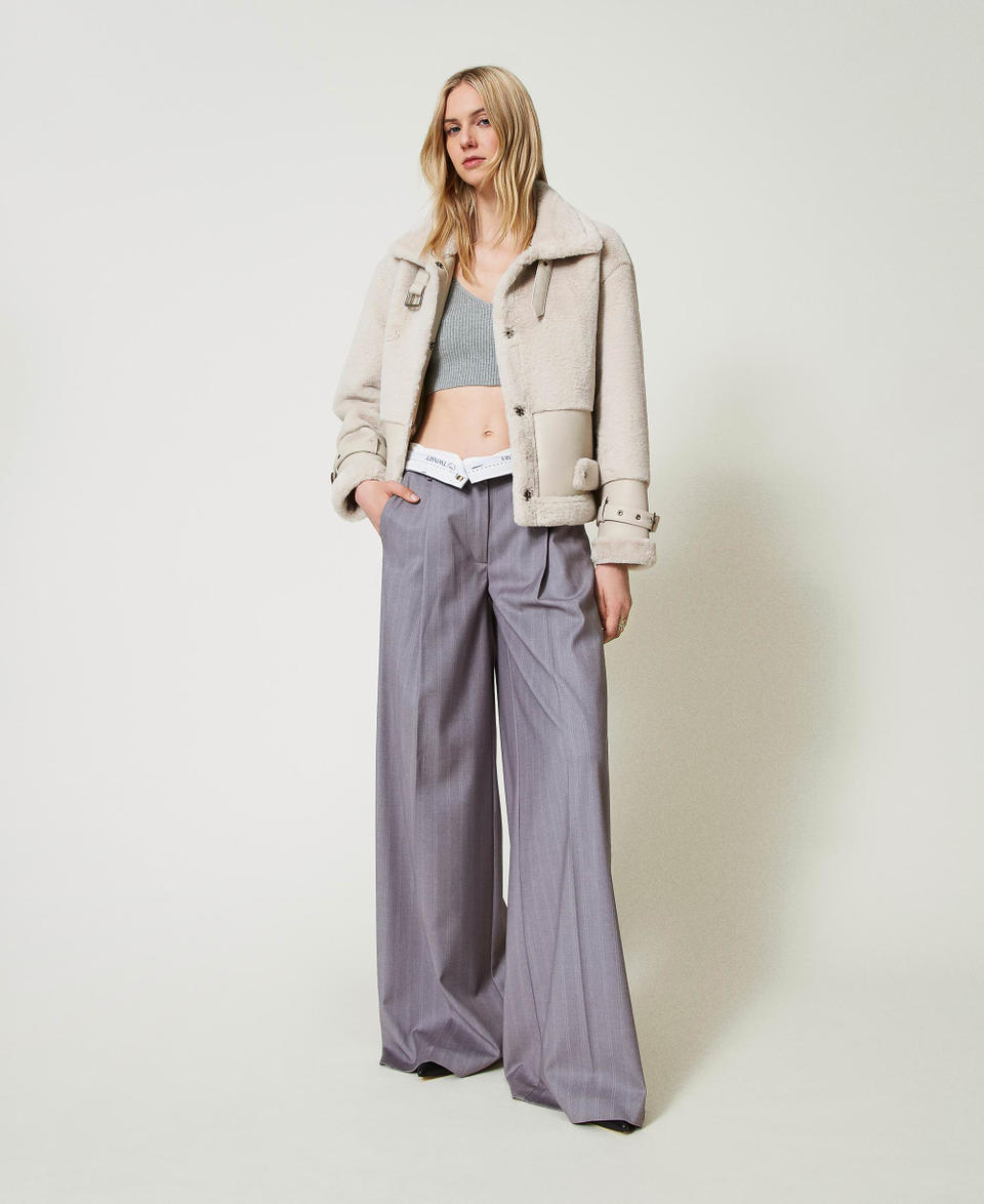 Twin Set Pantaloni wide leg gessati con risvolto