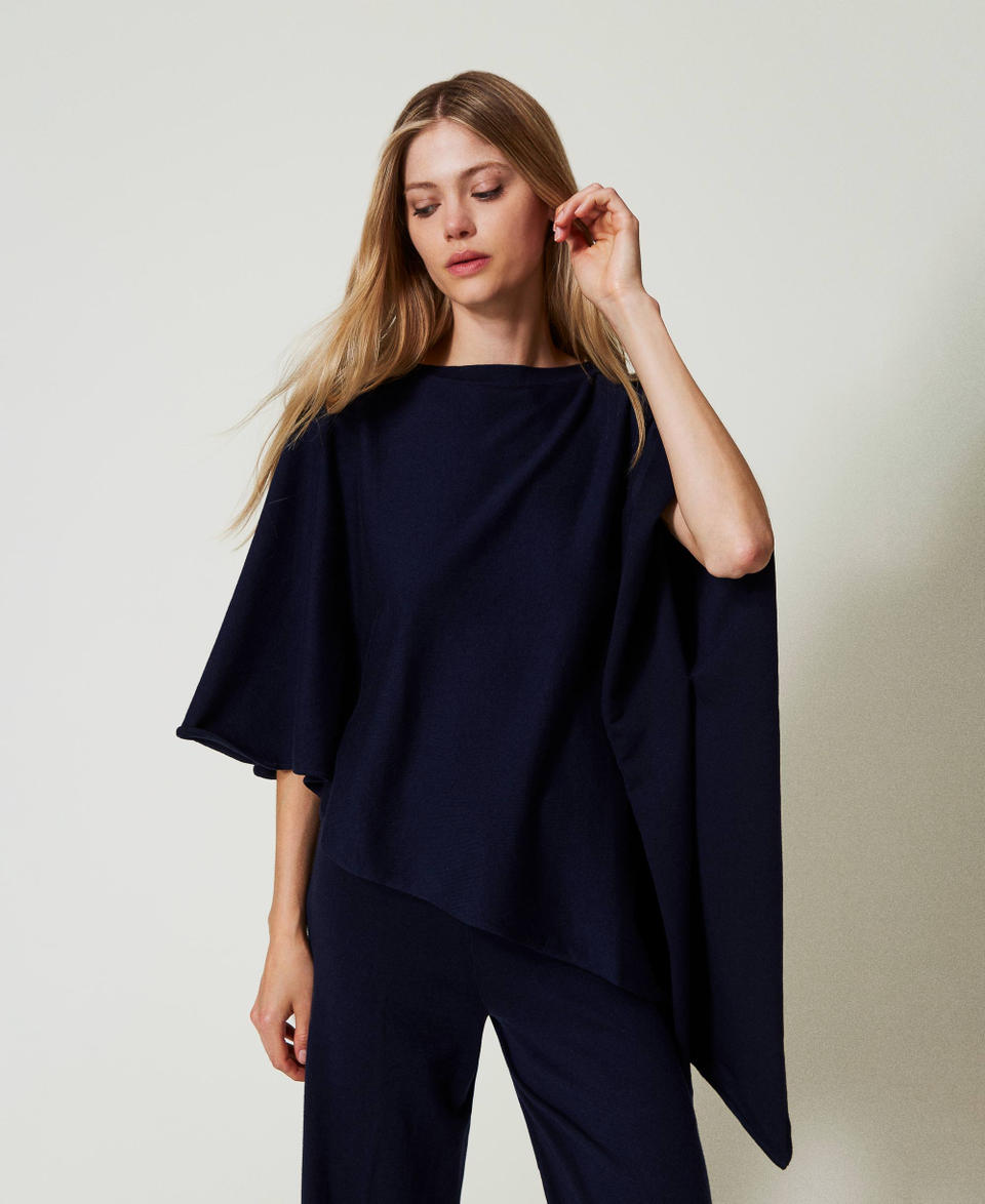 Twin Set Poncho Asimmetrico In Maglia