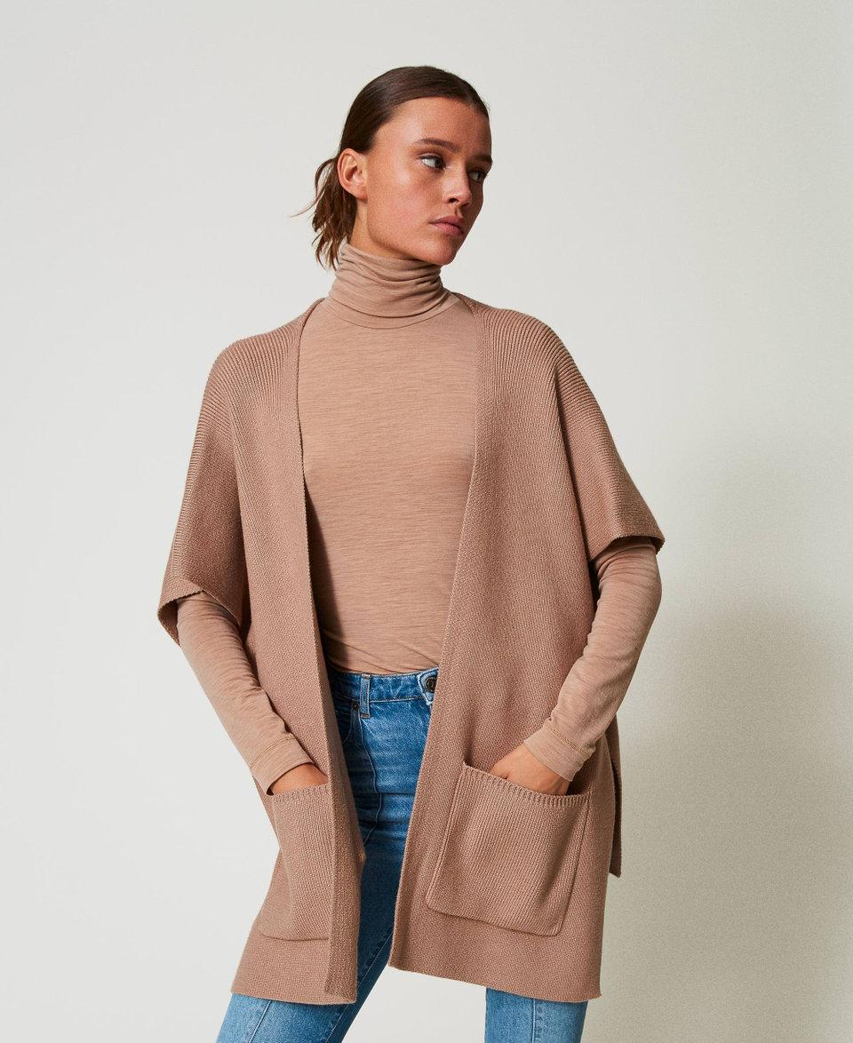 Twin Set Poncho in maglia con ricamo logo