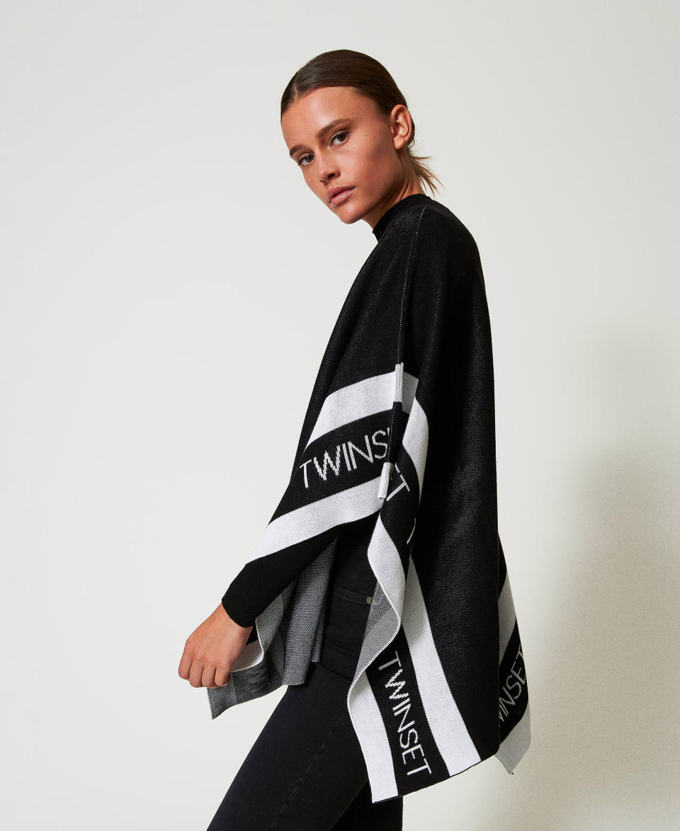 Twin Set Poncho In Maglia Jacquard Con Logo