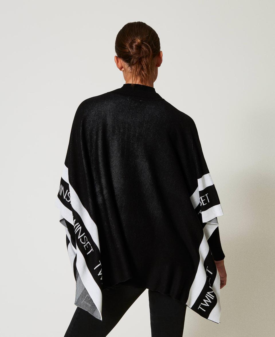 Twin Set Poncho In Maglia Jacquard Con Logo