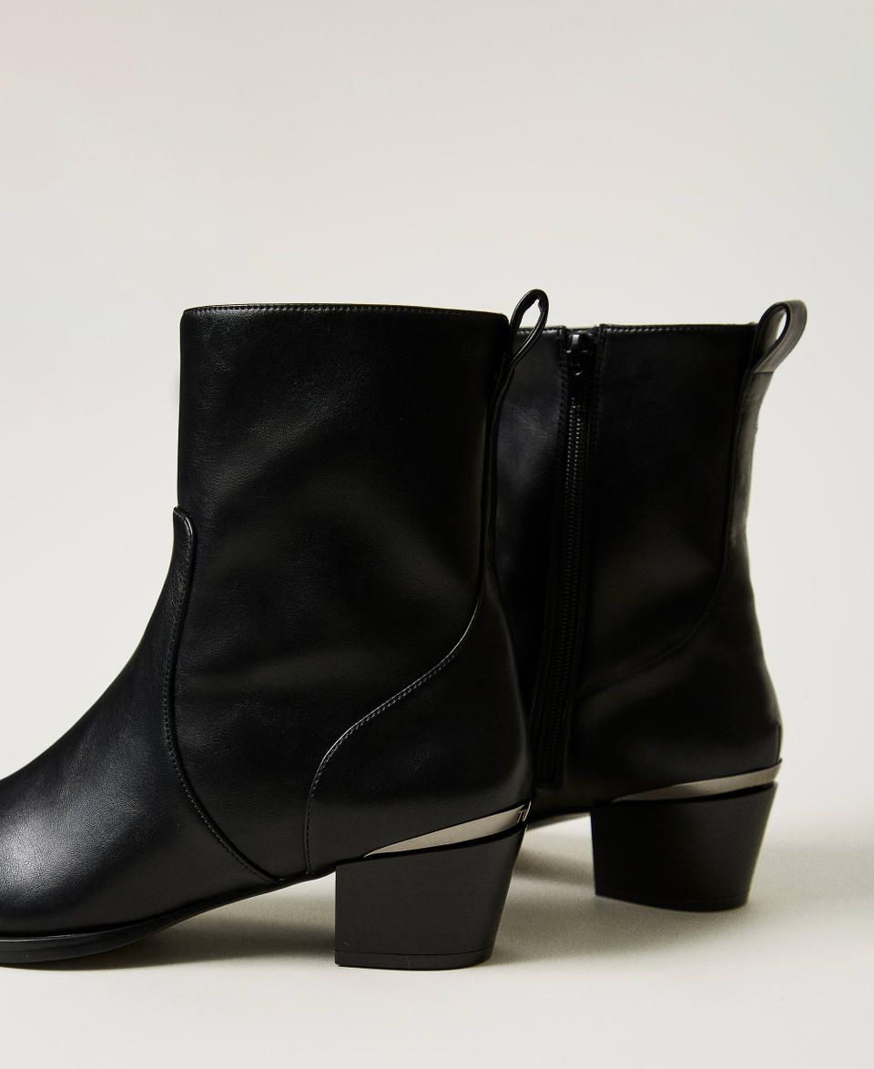 Twin Set Stivaletti Con Inserto Laminato