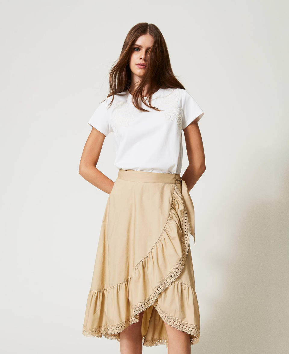 Twin Set T-shirt Con Ricamo Cornely