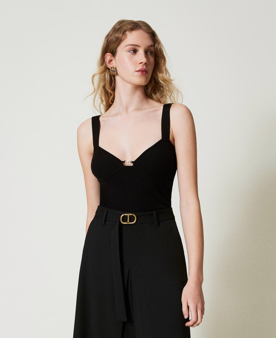 Twin Set Top fitted in maglia con logo Oval T