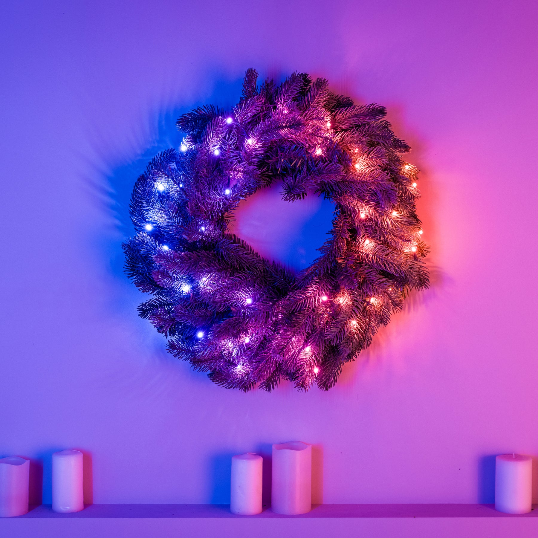 Twinkly Pre-lit Regal Wreath