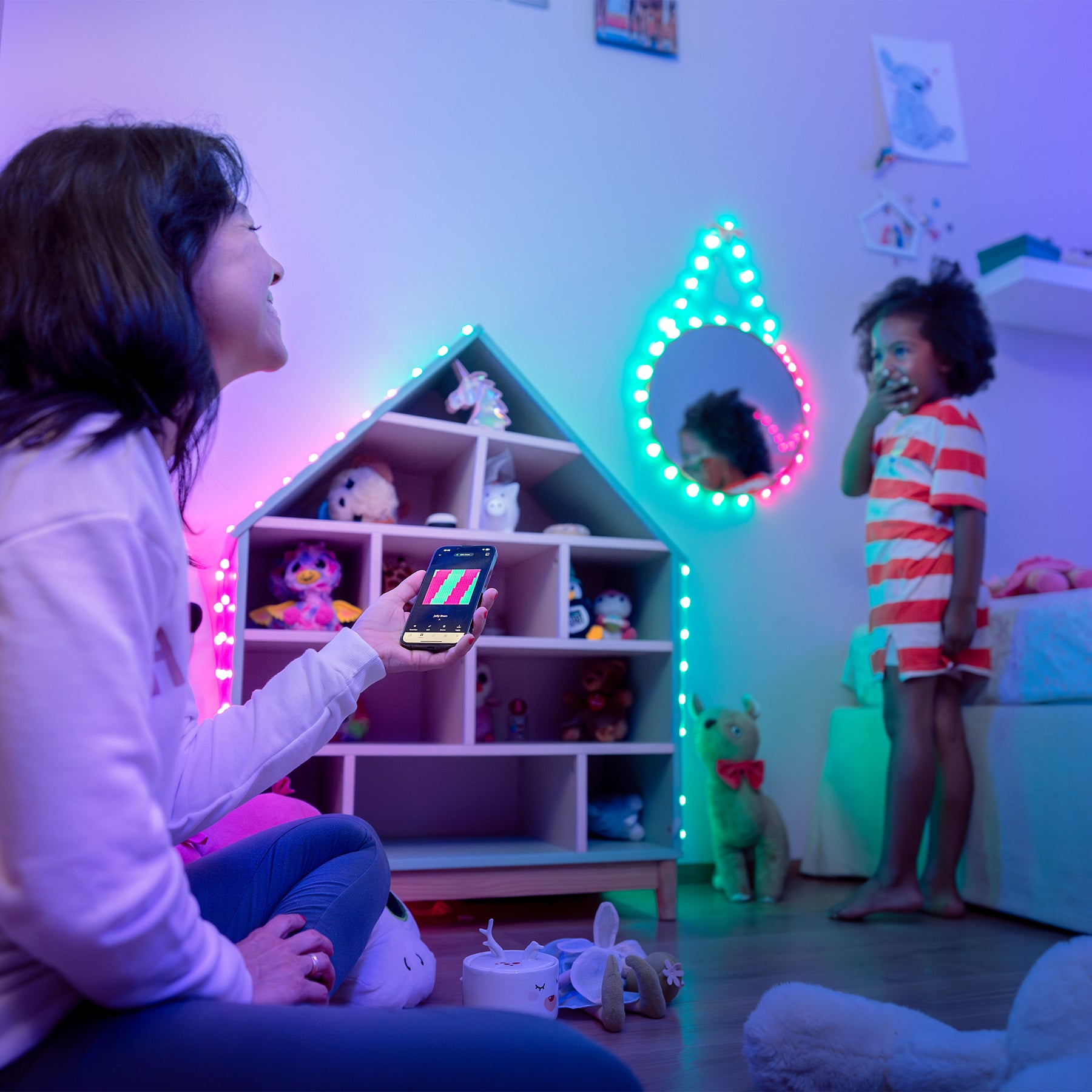 Twinkly Strings USB-C Hearts