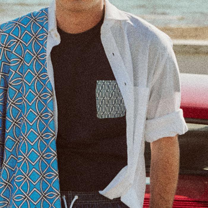 Ulturale T-Shirt Blu Con Taschino Bianco E Logomania Blu In 100% Cotone - Ulturale