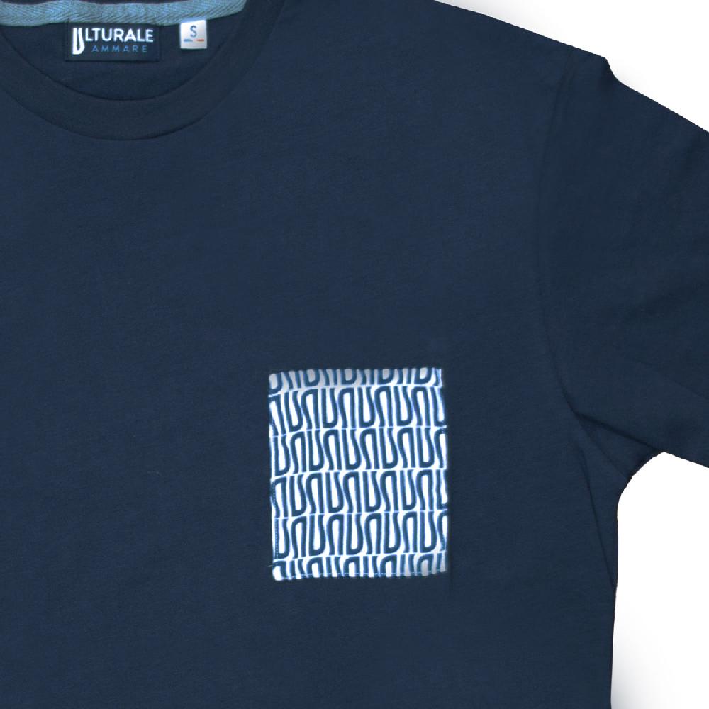 Ulturale T-Shirt blu con taschino bianco e logomania blu in 100% cotone - Ulturale