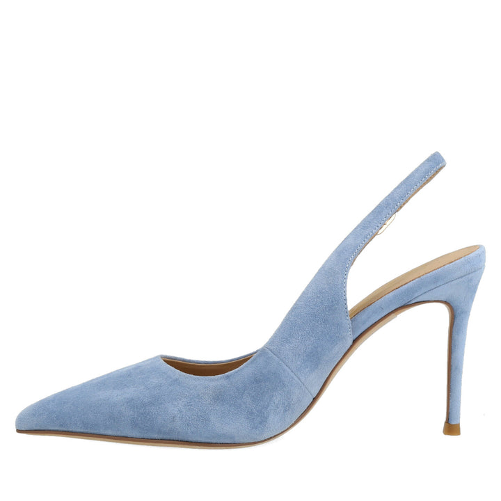 Uma Parker Chanel In Camoscio Celeste