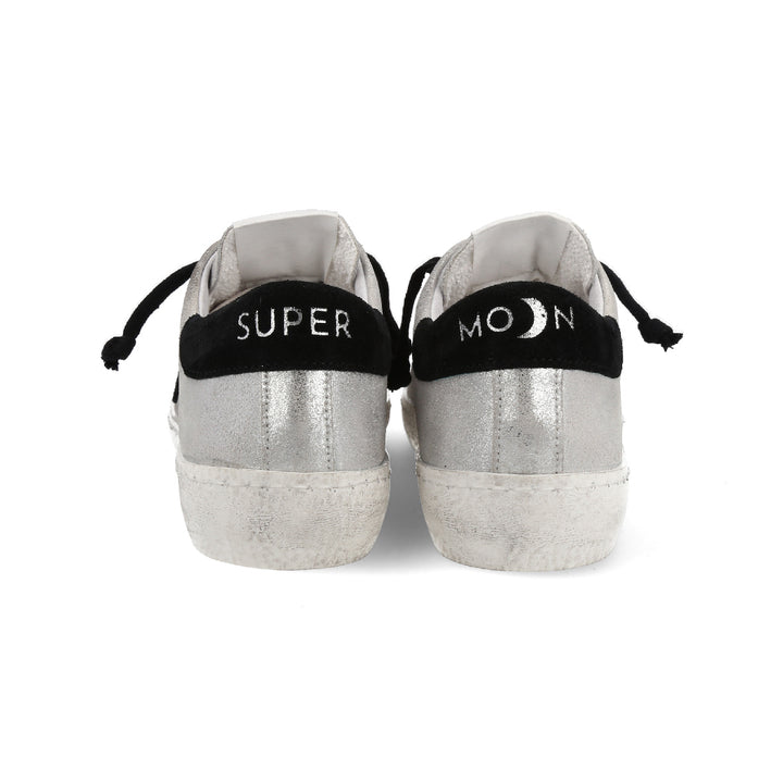 Uma Parker SuperMoon Dark Side