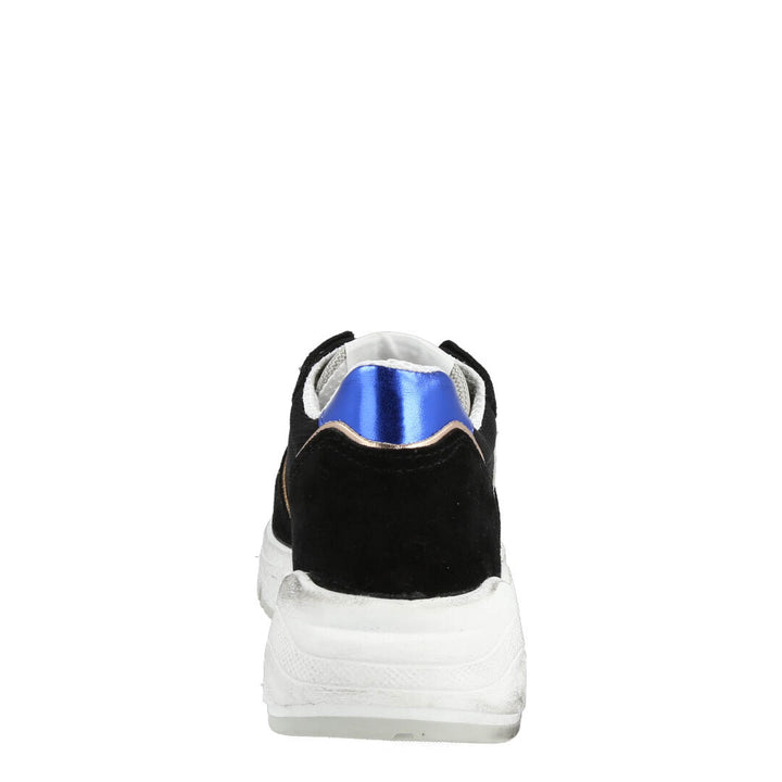 Uma Parker SuperMoon El Bright Night