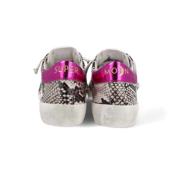 Uma Parker SuperMoon Flashy