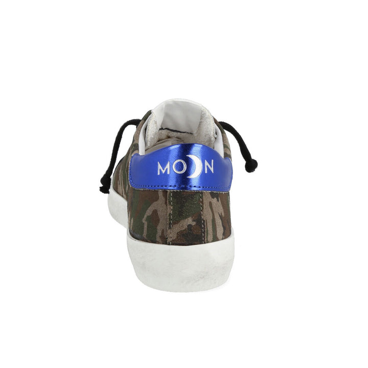 Uma Parker SuperMoon Mimetic