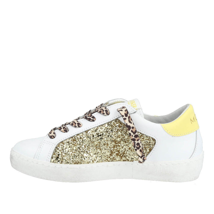 Uma Parker SuperMoon Yellow Lights